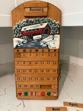 Vintage Wooden Perpetual Calendar Covered Bridge Complete Days Months Holidays